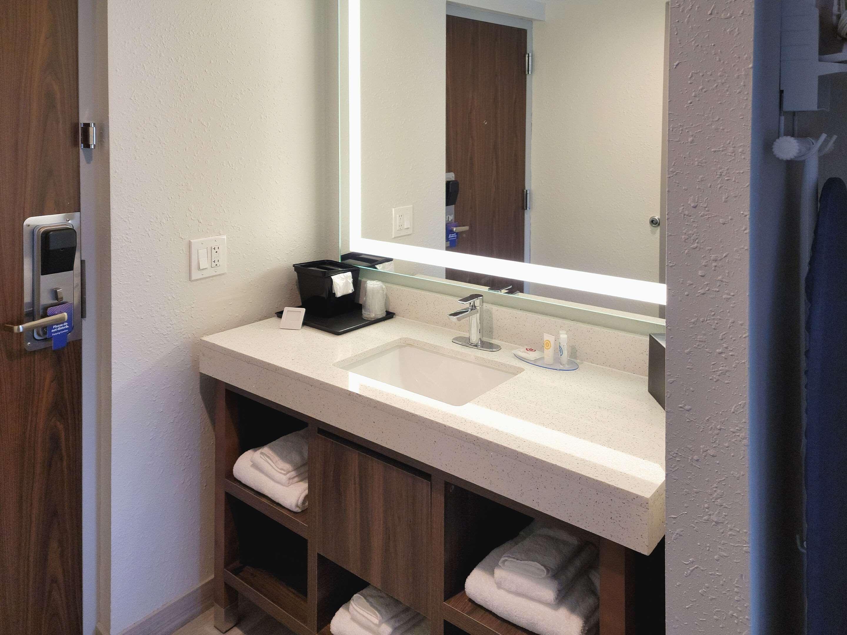 Comfort Inn & Suites Wyomissing-Reading Eksteriør bilde